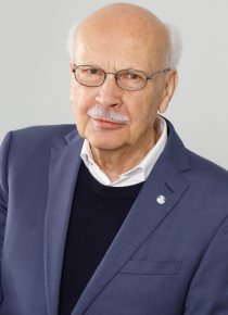 Dr. Georg W. Seunig