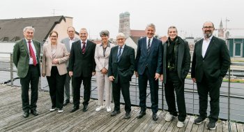 17 Öffentlichkeitsveranstaltung von BKM Gruppenfoto